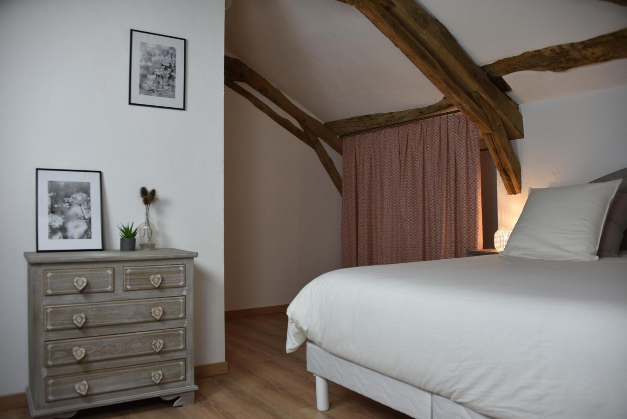 Les Collines Du Quercy Blanc Castelnau-Montratier Quarto foto
